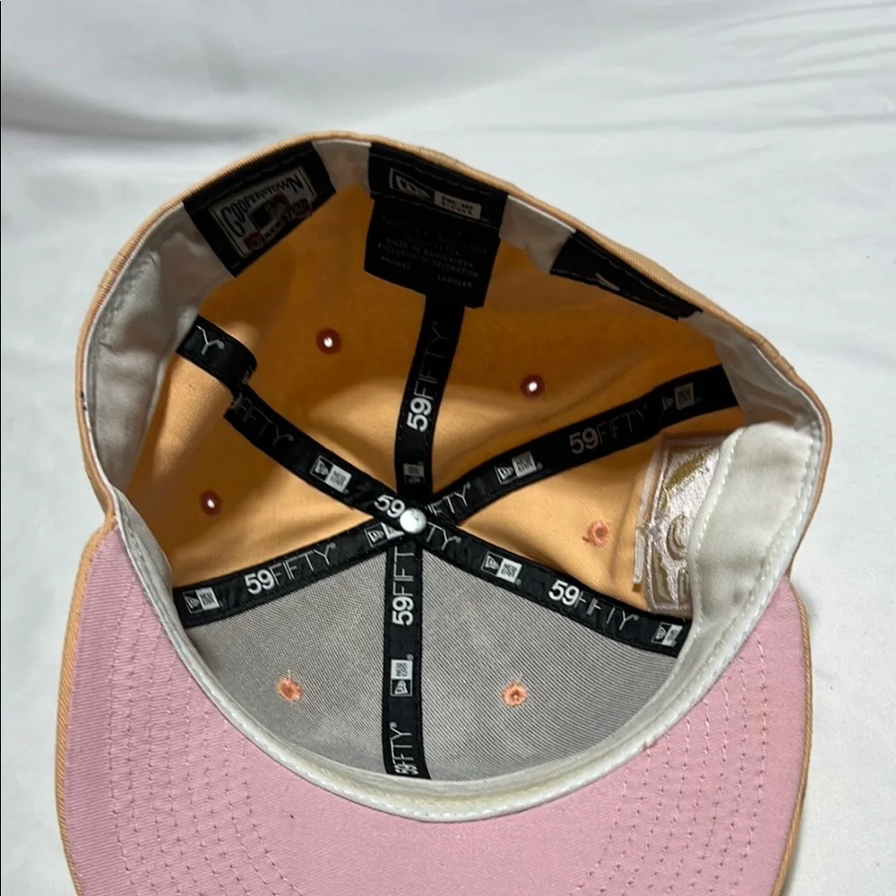 Colorado Rockies New Era MLB Peaches And Cream Cap Hat Fitted Size 7 1/8